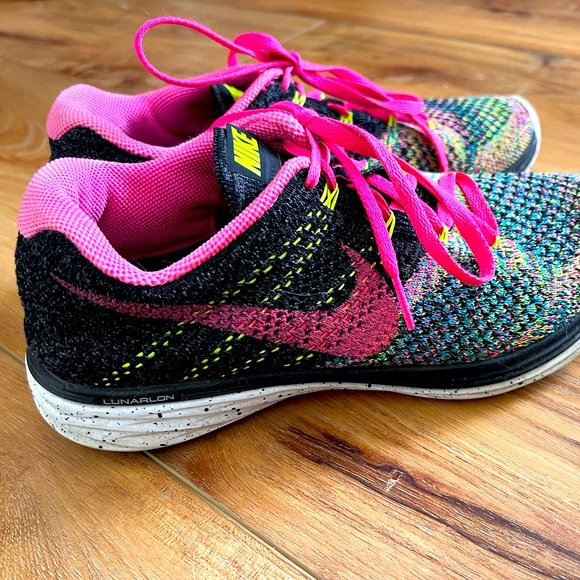 Nike size 7 custom shoe - Picture 1 of 2